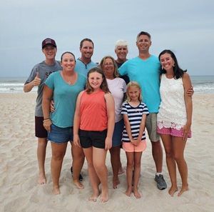 Meet your Posher, Julia